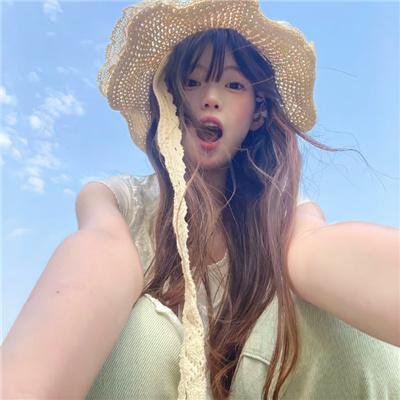 战火中的小狐狸